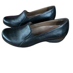 Dansko Black Leather Shoes 39